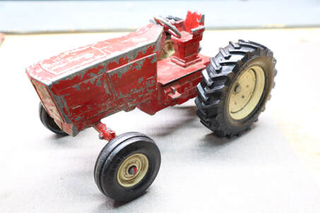 ertl 415 international 3088 toy tractor
