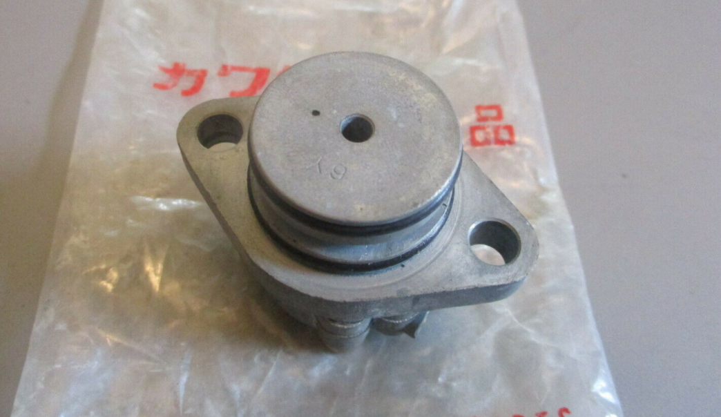 Kawasaki Big Horn 16137-002 drain pump